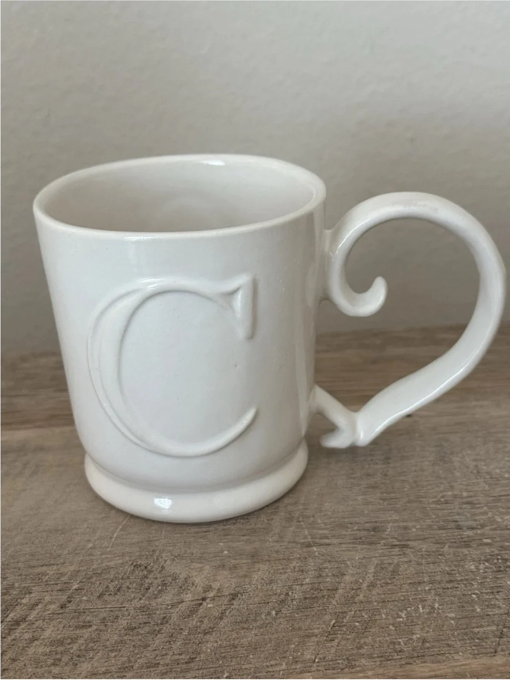 Pottery Barn A-Z Mugs Letter Initial Monogram 'C'  1/ Coffee Cup